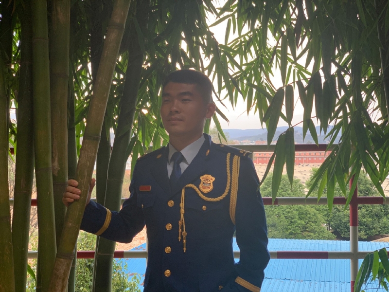 橘生淮南的第一张照片--咸宁残疾人相亲网